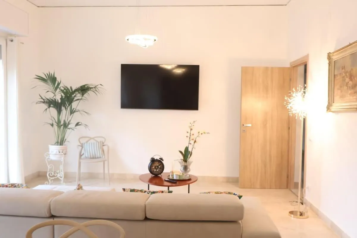 Angelica Holiday Home Palermo Apartmán